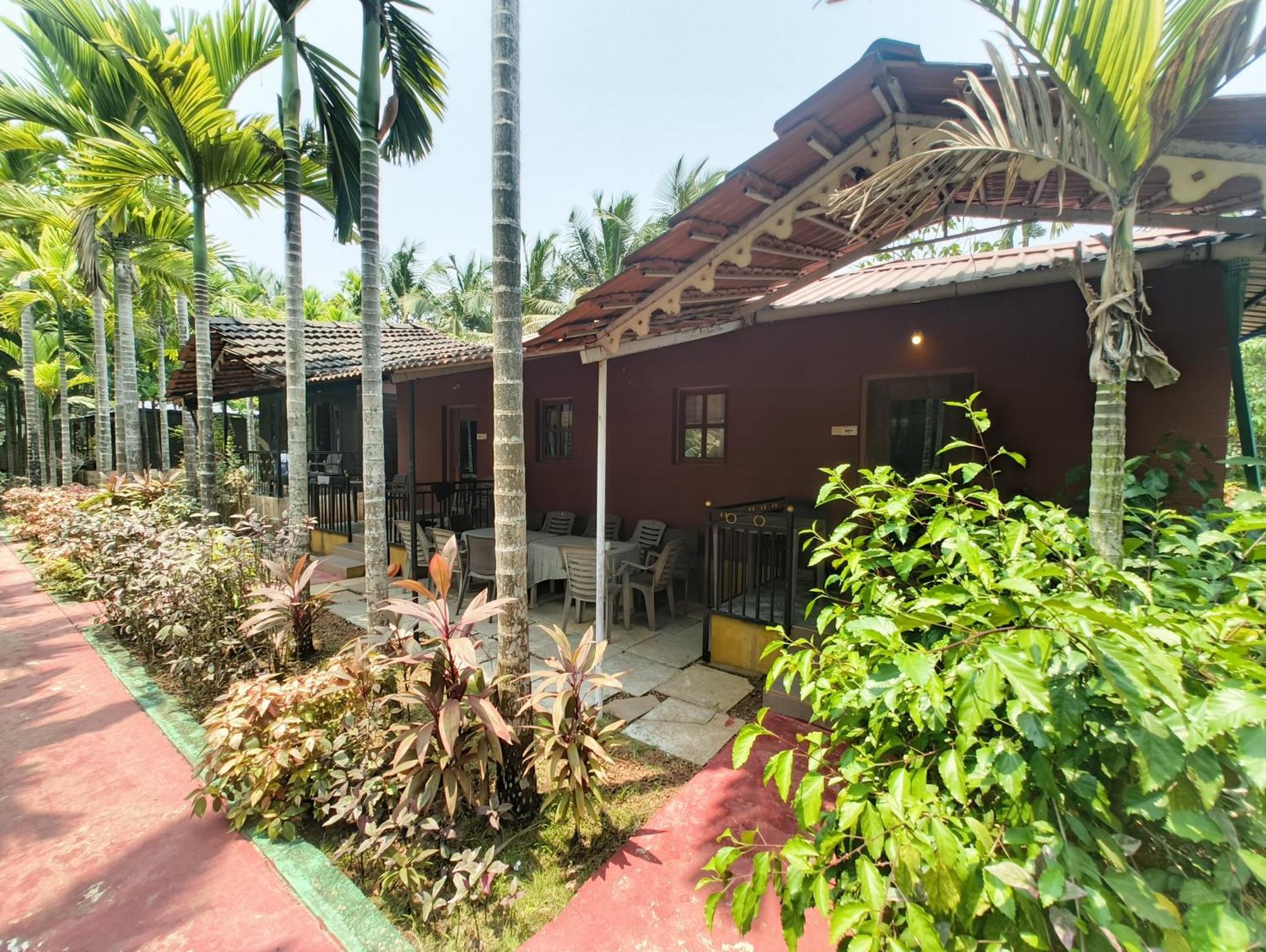 Go Green Spice&Eco Resort Cavelossim Exterior foto